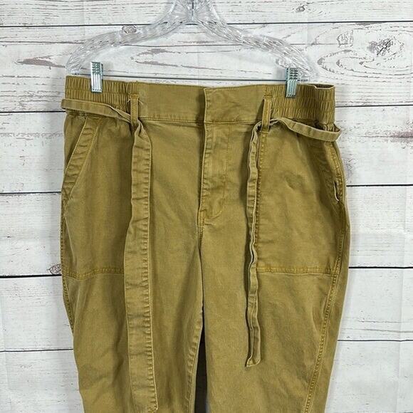 Cabi 5693 Pants Womens 16 Tan Discovery Trouser Pants Crop Belted High Rise‎ - Picture 2 of 10